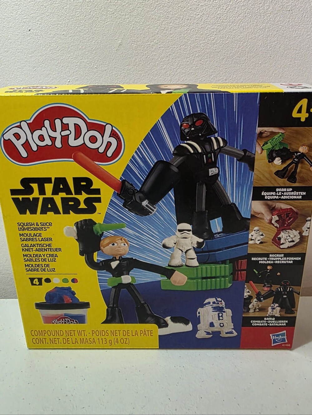 Play-Doh Star Wars Squish & Slice Lightsabers, Flexible Action Figure Toy [NIB]